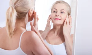 Vanity-Spa-Cosmetics-Hautpflege-ab-40-Kosmetik-Cremes-_1_