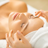 Fußreflexzonenmassage, Gesichtsmassage, Gesichtslymphdrainage